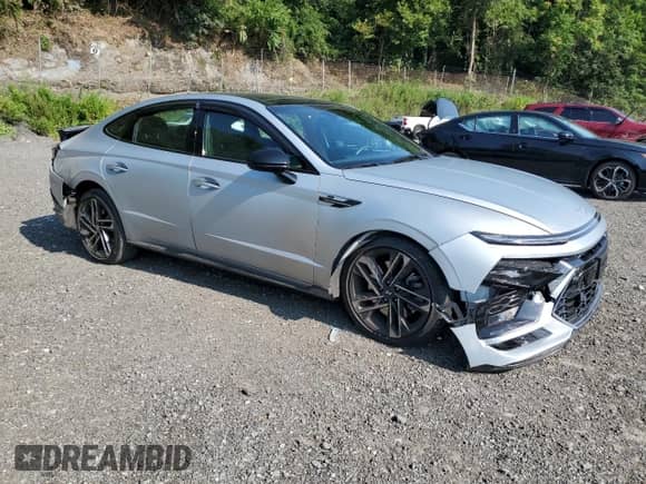 ✅ 2025 Hyundai Sonata N Line • VIN: KMHL54JC3SA440415 • Лот: 68947865. Размещён на Copart с пробегом 7 337 миль миль. Получите бесплатный доступ к архиву аукционных продаж из США и посмотрите подробный отчёт об истории автомобиля на DreamBid. Изображение 4.