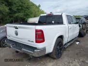 ✅ 2021 Ram 1500 Laramie • VIN: 1C6SRFJT7MN756886 • Lot: 42979169. Wystawiony na IAAI z przebiegiem 82 927 mil. Bezpłatny archiwum sprzedaży aukcyjnych z USA i szczegółowy raport historii pojazdu na DreamBid. Zdjęcie 4.