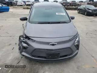 ✅ 2023 Chevrolet Bolt EV 2LT • VIN: 1G1FX6S05P4147965 • Lot: 88822175. Wystawiony na Copart z przebiegiem 37 199 mil. Bezpłatny archiwum sprzedaży aukcyjnych z USA i szczegółowy raport historii pojazdu na DreamBid. Zdjęcie 5.