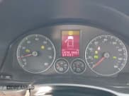 ✅ 2008 Volkswagen Eos Lux • VIN: WVWFA71F18V055381 • Лот: 43680173. Опубликован ранее на IAAI с пробегом 138 792 миль. Бесплатный доступ к архиву аукционных продаж из США и подробный отчёт об истории автомобиля на DreamBid. Изображение 7.