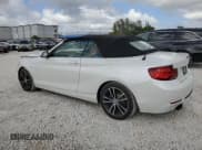 ✅ 2020 BMW 2 Series 230i • VIN: WBA2M7C01L7G28761 • Lot: 51585835. Wystawiony na Copart z przebiegiem 27 329 mil. Bezpłatny archiwum sprzedaży aukcyjnych z USA i szczegółowy raport historii pojazdu na DreamBid. Zdjęcie 2.