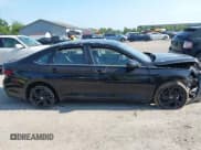 ✅ 2025 Volkswagen Jetta SE • VIN: 3VW7X7BU6SM052314 • Лот: 42587278. Опубликован ранее на IAAI с пробегом 6 781 миль. Бесплатный доступ к архиву аукционных продаж из США и подробный отчёт об истории автомобиля на DreamBid. Изображение 13.