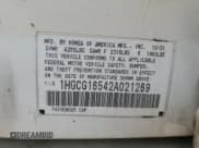 ✅ 2002 Honda Accord EX • VIN: 1HGCG16542A021269 • Lot: 91058425. Listed on Copart with 189,631 mi. Free auction sales archive from the USA and detailed vehicle history report at DreamBid. Image 12.