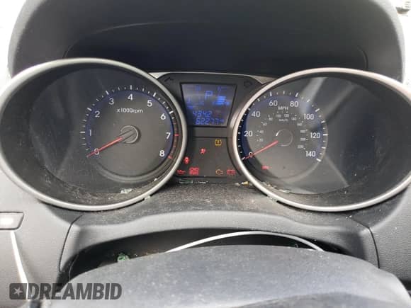 2012 Hyundai Tucson GL with VIN KM8JT3AB1CU502893, listed as a Copart auction lot 68183514 with 62,277 mi miles and Salvage title. Bid and sale history available at DreamBid. Image 9.