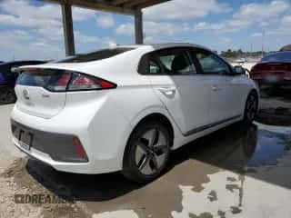 2021 Hyundai Ioniq SEL z VIN KMHC85LC7MU257014, wystawiony jako Copart lot #51083964 z przebiegiem 26 942 mil mil oraz . Historia ofert i sprzedaży dostępna na DreamBid. Obrazek 3.