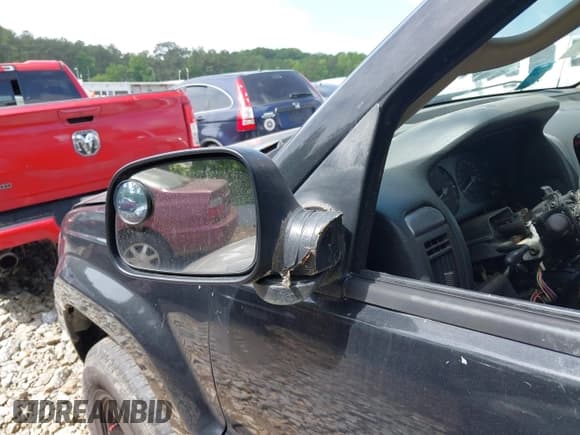 ✅ 2004 Jeep Grand Cherokee Laredo • VIN: 1J4GX48S54C174216 • Lot: 42248380. Wystawiony na IAAI z przebiegiem 280 492 mil. Bezpłatny archiwum sprzedaży aukcyjnych z USA i szczegółowy raport historii pojazdu na DreamBid. Zdjęcie 13.