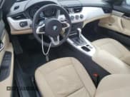 ✅ 2010 BMW Z4 sDrive30i • VIN: WBALM5C55AE377124 • Lot: 77951244. Listed on Copart with 18,842 mi. Free auction sales archive from the USA and detailed vehicle history report at DreamBid. Image 8.