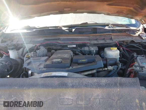 ✅ 2018 Ram 2500 Tradesman • VIN: 3C6UR5CL2JG379050 • Lot: 41534736. Listed on IAAI with 172,792 mi. Free auction sales archive from the USA and detailed vehicle history report at DreamBid. Image 10.