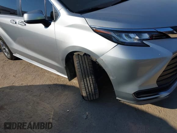 ✅ 2022 Toyota Sienna LE • VIN: 5TDKRKEC7NS098087 • Lot: 43475073. Listed on IAAI with 40,126 mi. Free auction sales archive from the USA and detailed vehicle history report at DreamBid. Image 6.