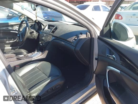 ✅ 2011 Buick Regal CXL RL3 • VIN: W04GR5ECXB1001961 • Lot: 41638527. Listed on IAAI with 162,440 mi. Free auction sales archive from the USA and detailed vehicle history report at DreamBid. Image 5.