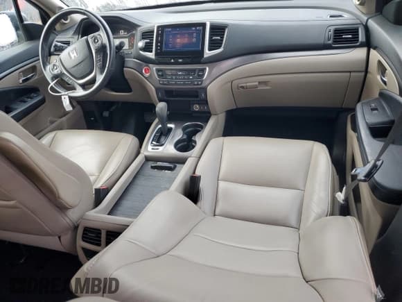 ✅ 2017 Honda Pilot EX-L • VIN: 5FNYF5H65HB026680 • Lot: 92810595. Listed on Copart with 84,919 mi. Free auction sales archive from the USA and detailed vehicle history report at DreamBid. Image 8.