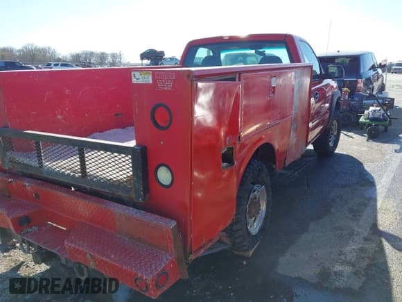 ✅ 2006 Chevrolet Silverado 2500HD • VIN: 1GBHK24U46E133818 • Lot: 41839282. Listed on IAAI with 263,212 mi. Free auction sales archive from the USA and detailed vehicle history report at DreamBid. Image 4.