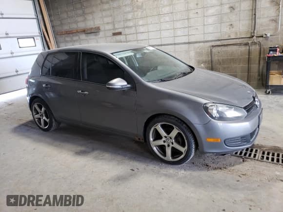 ✅ 2010 Volkswagen Golf • VIN: WVWDA7AJ2AW087350 • Lot: 69812555. Listed on Copart with 151,292 mi. Free auction sales archive from the USA and detailed vehicle history report at DreamBid. Image 4.