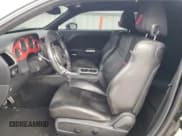 ✅ 2012 Dodge Challenger SRT-8 392 • VIN: 2C3CDYCJ9CH176411 • Lot: 42472935. Wystawiony na Copart z przebiegiem 83 919 mil. Bezpłatny archiwum sprzedaży aukcyjnych z USA i szczegółowy raport historii pojazdu na DreamBid. Zdjęcie 7.