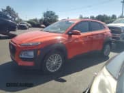 ✅ 2020 Hyundai Kona SEL • VIN: KM8K2CAA9LU553363 • Lot: 70786305. Wystawiony na Copart z przebiegiem 44 840 mil. Bezpłatny archiwum sprzedaży aukcyjnych z USA i szczegółowy raport historii pojazdu na DreamBid. Zdjęcie 1.