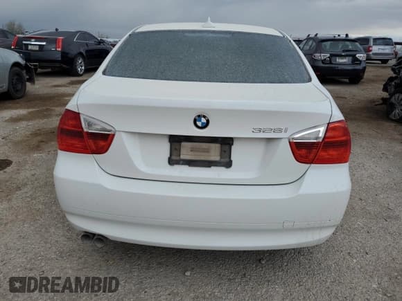 ✅ 2007 BMW 3 Series 328i • VIN: WBAVC535X7FZ71898 • Lot: 88534075. Wystawiony na Copart z przebiegiem Nie podano. Bezpłatny archiwum sprzedaży aukcyjnych z USA i szczegółowy raport historii pojazdu na DreamBid. Zdjęcie 6.
