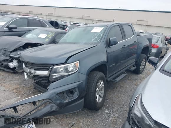 ✅ 2019 Chevrolet Colorado 2WD LT • VIN: 1GCGSCENXK1172564 • Lot: 41571842. Listed on IAAI with 82,816 mi. Free auction sales archive from the USA and detailed vehicle history report at DreamBid. Image 2.