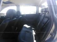 ✅ 2004 Volkswagen Passat GLX • VIN: WVWRH63B34P043423 • Lot: 20419722. Wystawiony na IAAI z przebiegiem 63 892 mil. Bezpłatny archiwum sprzedaży aukcyjnych z USA i szczegółowy raport historii pojazdu na DreamBid. Zdjęcie 8.