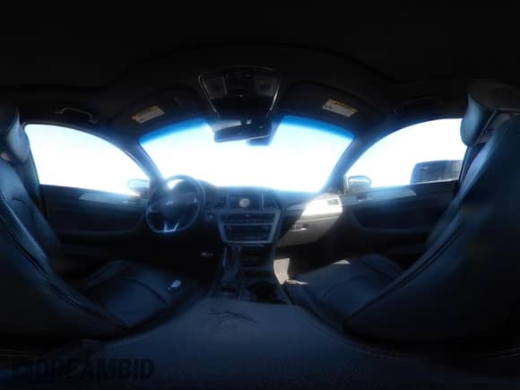 2015 Hyundai Sonata Sport с VIN 5NPE34AB7FH254756, выставлен на аукционе IAAI как лот 43602816 с пробегом 87 498 миль миль и . История ставок и продаж доступна на DreamBid. Изображение 18.