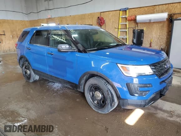 ✅ 2017 Ford Police Interceptor Utility • VIN: 1FM5K8AT4HGC26774 • Лот: 55945125. Опубликован ранее на Copart с пробегом 99 085 миль. Бесплатный доступ к архиву аукционных продаж из США и подробный отчёт об истории автомобиля на DreamBid. Изображение 4.