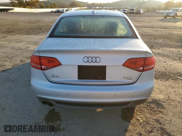 ✅ 2012 Audi A4 Premium Plus • VIN: WAUFFAFL9CA029637 • Лот: 90397605. Опубликован ранее на Copart с пробегом 130 485 миль. Бесплатный доступ к архиву аукционных продаж из США и подробный отчёт об истории автомобиля на DreamBid. Изображение 6.