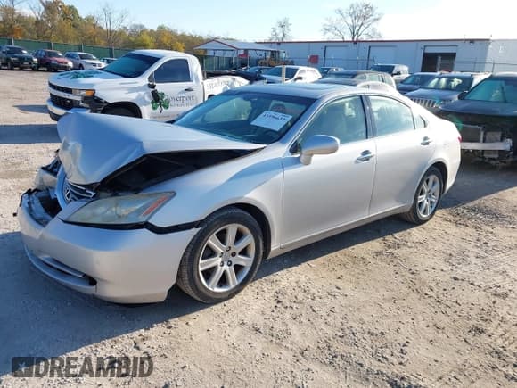 ✅ 2008 Lexus ES 330 • VIN: JTHBJ46G682187390 • Lot: 43596637. Listed on IAAI with 162,912 mi. Free auction sales archive from the USA and detailed vehicle history report at DreamBid. Image 2.