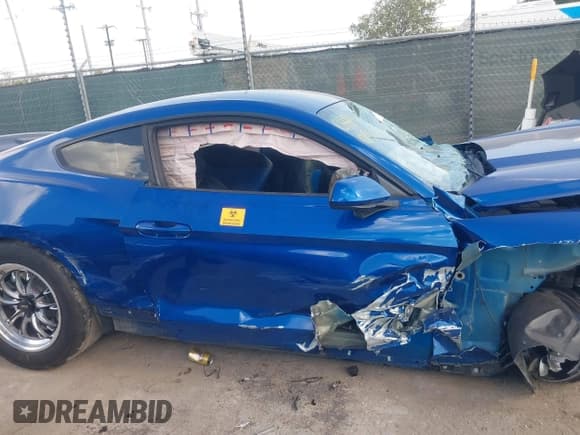 ✅ 2017 Ford Mustang GT • VIN: 1FA6P8CF1H5322980 • Lot: 43339612. Listed on IAAI with Not provided. Free auction sales archive from the USA and detailed vehicle history report at DreamBid. Image 12.