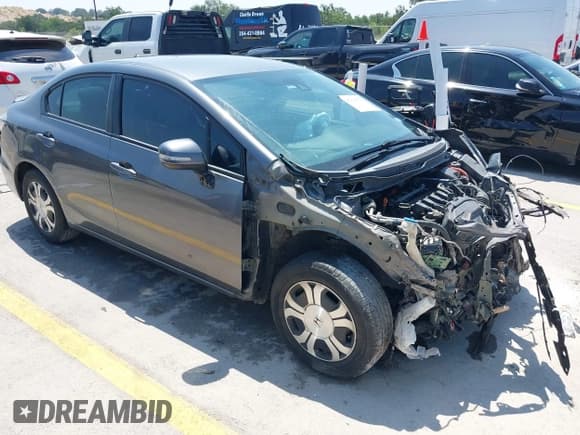 ✅ 2013 Honda Civic • VIN: 19XFB4F26DE001431 • Lot: 42325518. Listed on IAAI with Not provided. Free auction sales archive from the USA and detailed vehicle history report at DreamBid. Image 1.