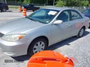 ✅ 2002 Toyota Camry • VIN: 4T1BE32A12U047877 • Lot: 42297509. Wystawiony na IAAI z przebiegiem 78 692 mil. Bezpłatny archiwum sprzedaży aukcyjnych z USA i szczegółowy raport historii pojazdu na DreamBid. Zdjęcie 2.