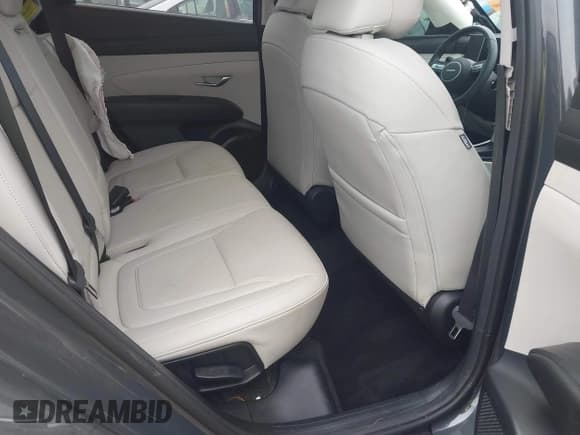 ✅ 2025 Hyundai Tucson SEL Convenience • VIN: 5NMJCCDE0SH467795 • Lot: 43147737. Wystawiony na IAAI z przebiegiem 8 917 mil. Bezpłatny archiwum sprzedaży aukcyjnych z USA i szczegółowy raport historii pojazdu na DreamBid. Zdjęcie 8.