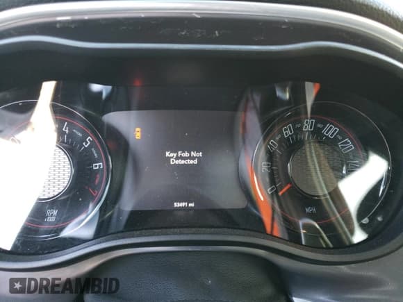 ✅ 2020 Dodge Challenger SXT • VIN: 2C3CDZAG0LH214718 • Lot: 68385122. Wystawiony na Copart z przebiegiem 53 491 mil. Bezpłatny archiwum sprzedaży aukcyjnych z USA i szczegółowy raport historii pojazdu na DreamBid. Zdjęcie 9.