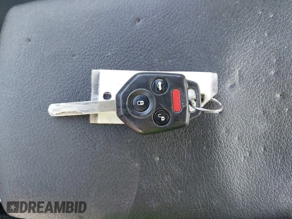 ✅ 2014 Subaru Legacy Premium • VIN: 4S3BMBC60E3028718 • Лот: 42576788. Опубликован ранее на IAAI с пробегом 101 489 миль. Бесплатный доступ к архиву аукционных продаж из США и подробный отчёт об истории автомобиля на DreamBid. Изображение 11.