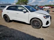 ✅ 2023 Audi Q3 S line Premium Plus • VIN: WA1EECF32P1092219 • Lot: 62712065. Wystawiony na Copart z przebiegiem 42 478 mil. Bezpłatny archiwum sprzedaży aukcyjnych z USA i szczegółowy raport historii pojazdu na DreamBid. Zdjęcie 4.