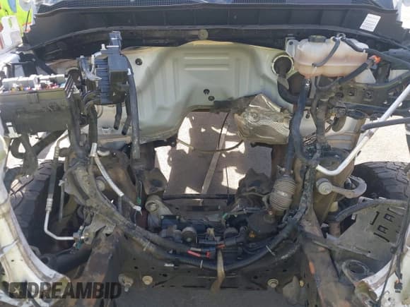 ✅ 2020 Chevrolet Silverado 1500 LT Trail Boss • VIN: 3GCPYFEL5LG376688 • Лот: 43278222. Опубликован ранее на IAAI с пробегом Не указан. Бесплатный доступ к архиву аукционных продаж из США и подробный отчёт об истории автомобиля на DreamBid. Изображение 10.