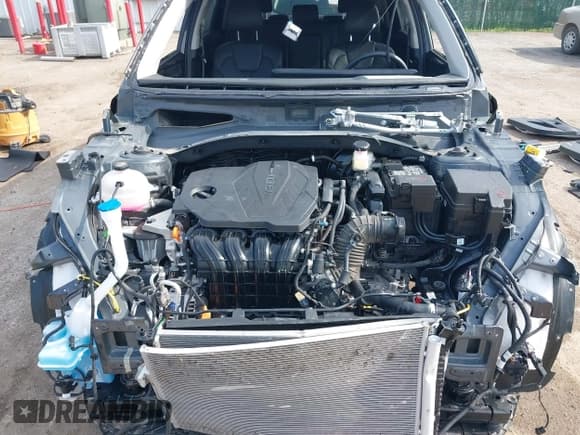 ✅ 2025 Kia Sorento S • VIN: 5XYRL4JC9SG340825 • Lot: 42771968. Wystawiony na IAAI z przebiegiem 8 128 mil. Bezpłatny archiwum sprzedaży aukcyjnych z USA i szczegółowy raport historii pojazdu na DreamBid. Zdjęcie 10.