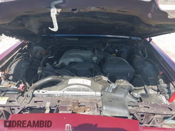 ✅ 1989 Lincoln Town Car • VIN: 1LNBM81F1KY733155 • Lot: 42835861. Wystawiony na IAAI z przebiegiem 156 954 mil. Bezpłatny archiwum sprzedaży aukcyjnych z USA i szczegółowy raport historii pojazdu na DreamBid. Zdjęcie 10.