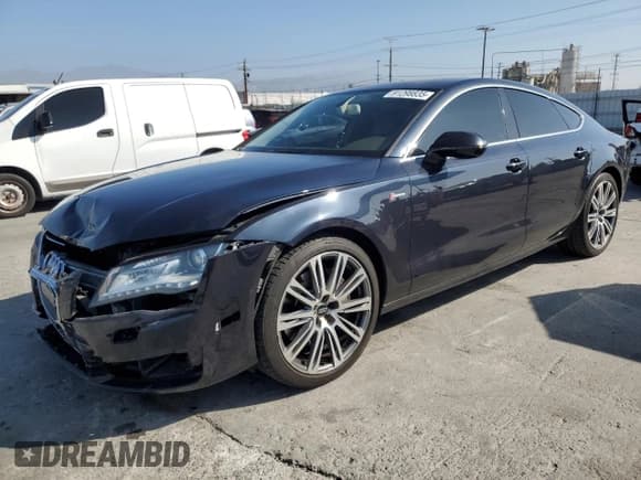 ✅ 2013 Audi A7 Premium Plus • VIN: WAUYGAFC9DN051590 • Лот: 91298835. Опубликован ранее на Copart с пробегом 90 991 миль. Бесплатный доступ к архиву аукционных продаж из США и подробный отчёт об истории автомобиля на DreamBid. Изображение 1.