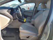 ✅ 2013 Ford Focus Electric • VIN: 1FADP3R46DL364373 • Лот: 47291505. Опубликован ранее на Copart с пробегом 92 412 миль. Бесплатный доступ к архиву аукционных продаж из США и подробный отчёт об истории автомобиля на DreamBid. Изображение 7.