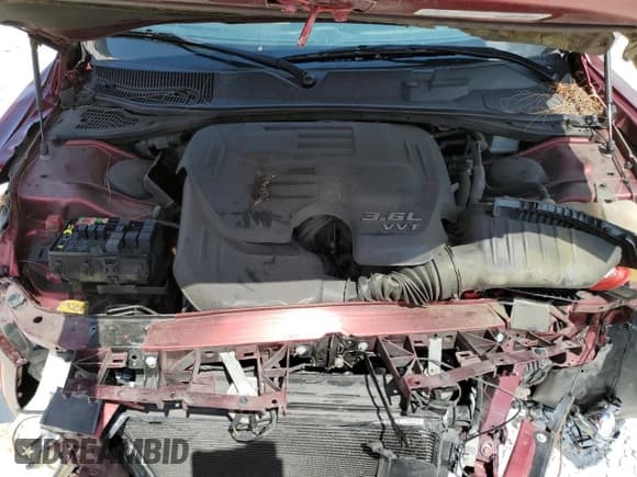 ✅ 2018 Dodge Challenger SXT Plus • VIN: 2C3CDZAG3JH339497 • Lot: 46768713. Wystawiony na Copart z przebiegiem 64 008 mil. Bezpłatny archiwum sprzedaży aukcyjnych z USA i szczegółowy raport historii pojazdu na DreamBid. Zdjęcie 11.