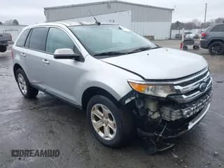 ✅ 2013 Ford Edge SEL • VIN: 2FMDK4JC8DBC46323 • Lot: 43899354. Wystawiony na IAAI z przebiegiem 189 039 mil. Bezpłatny archiwum sprzedaży aukcyjnych z USA i szczegółowy raport historii pojazdu na DreamBid. Zdjęcie 1.