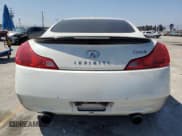 ✅ 2015 Infiniti Q60 S Limited • VIN: JN1CV6EK0FM870458 • Лот: 69241965. Опубликован ранее на Copart с пробегом 63 749 миль. Бесплатный доступ к архиву аукционных продаж из США и подробный отчёт об истории автомобиля на DreamBid. Изображение 6.