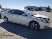 ✅ 2011 Chevrolet Malibu 1LT • VIN: 1G1ZC5E13BF342273 • Lot: 76358114. Wystawiony na Copart z przebiegiem 201 876 mil. Bezpłatny archiwum sprzedaży aukcyjnych z USA i szczegółowy raport historii pojazdu na DreamBid. Zdjęcie 4.