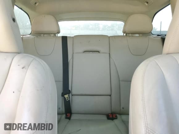 ✅ 2015 Volvo XC60 • VIN: YV449MDD9F2622666 • Lot: 69219034. Listed on Copart with Not provided. Free auction sales archive from the USA and detailed vehicle history report at DreamBid. Image 10.