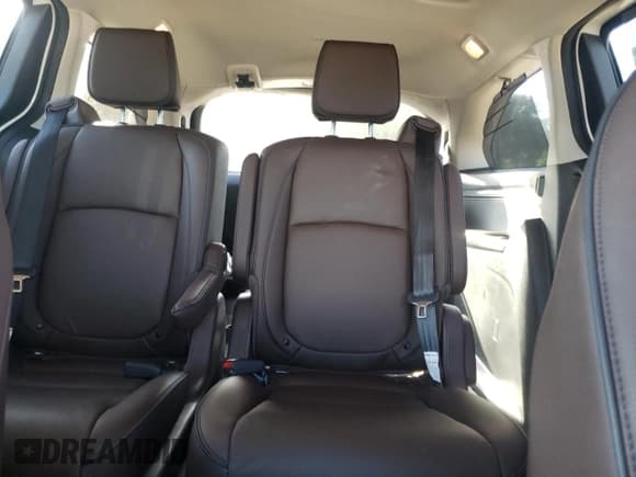 ✅ 2025 Honda Odyssey Touring • VIN: 5FNRL6H87SB050927 • Lot: 85269885. Wystawiony na Copart z przebiegiem 9 009 mil. Bezpłatny archiwum sprzedaży aukcyjnych z USA i szczegółowy raport historii pojazdu na DreamBid. Zdjęcie 10.