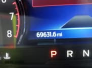 ✅ 2022 Ford Explorer XLT • VIN: 1FMSK8DH3NGA47549 • Lot: 43658425. Wystawiony na IAAI z przebiegiem 69 613 mil. Bezpłatny archiwum sprzedaży aukcyjnych z USA i szczegółowy raport historii pojazdu na DreamBid. Zdjęcie 15.