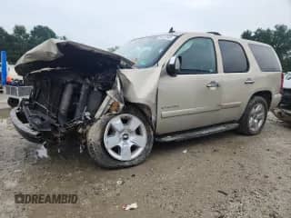 2008 Chevrolet Tahoe LTZ с VIN 1GNFC13058R192520, выставлен на аукционе Copart как лот 68013565 с пробегом 250 221 миль миль и Списание • Salvage title. История ставок и продаж доступна на DreamBid. Изображение 1.