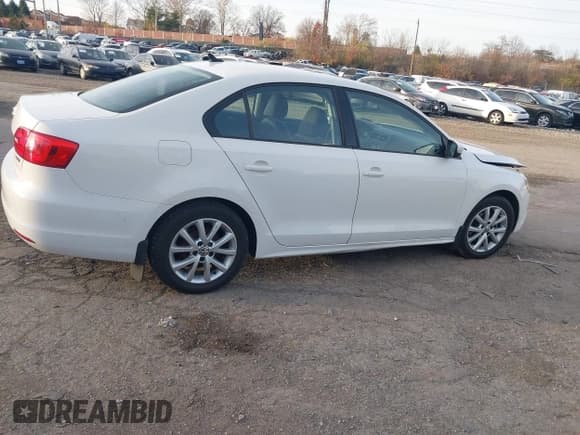 ✅ 2012 Volkswagen Jetta SE • VIN: 3VWDP7AJ0CM343032 • Лот: 43818498. Опубликован ранее на IAAI с пробегом 163 785 миль. Бесплатный доступ к архиву аукционных продаж из США и подробный отчёт об истории автомобиля на DreamBid. Изображение 4.