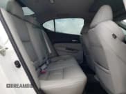 ✅ 2015 Acura TLX • VIN: 19UUB1F35FA024186 • Лот: 84924475. Опубликован ранее на Copart с пробегом 64 295 миль. Бесплатный доступ к архиву аукционных продаж из США и подробный отчёт об истории автомобиля на DreamBid. Изображение 10.