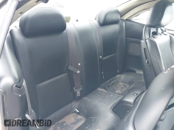 ✅ 2004 Lexus SC 430 • VIN: JTHFN48Y140058295 • Lot: 42883490. Listed on IAAI with 121,555 mi. Free auction sales archive from the USA and detailed vehicle history report at DreamBid. Image 8.