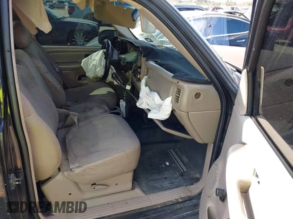 2002 Chevrolet Silverado 1500 with VIN 1GCEC14W72Z148839, listed as a IAAI auction lot 43426814 with Not provided miles and . Bid and sale history available at DreamBid. Image 5.